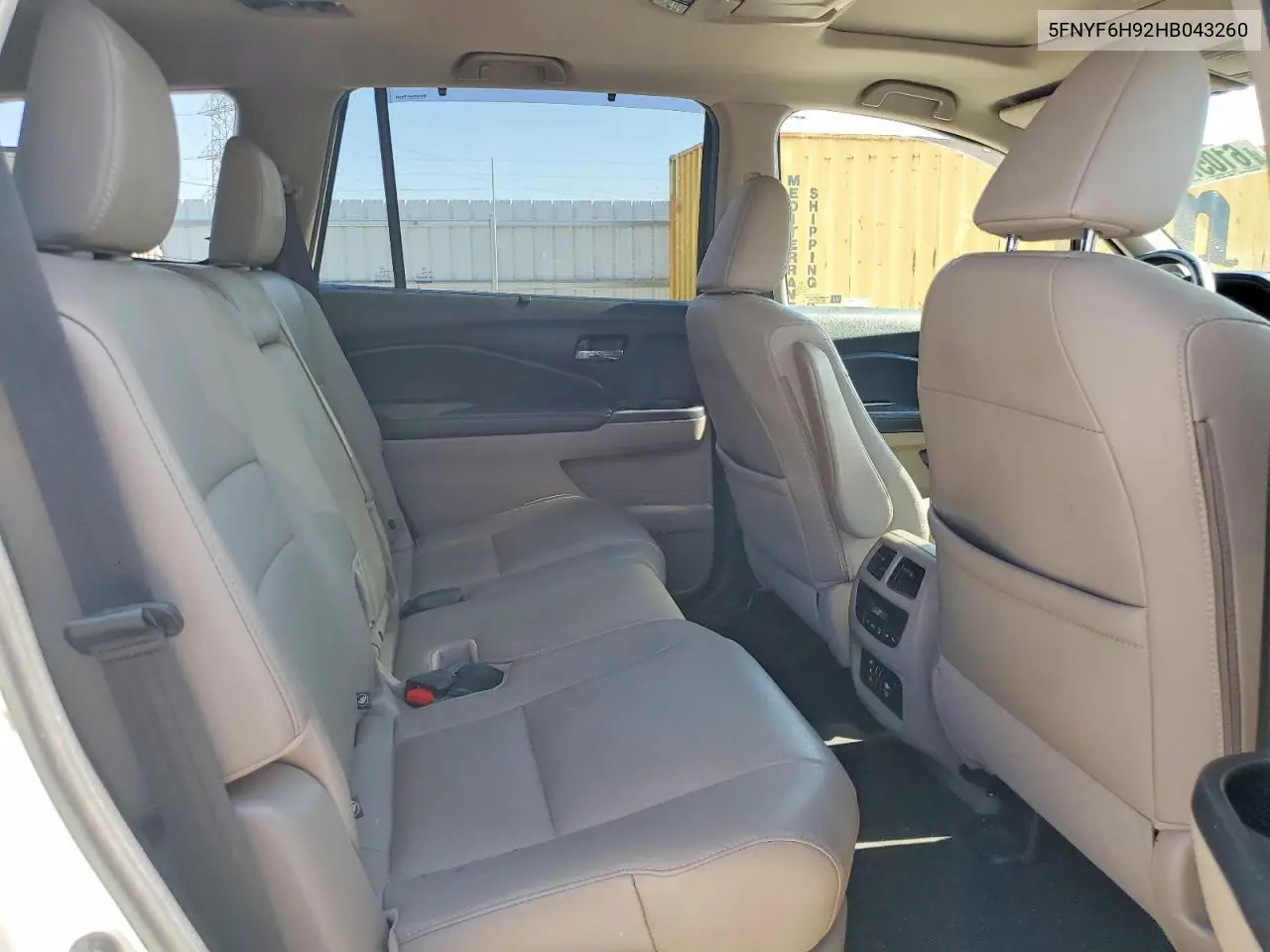 5FNYF6H92HB043260 2017 Honda Pilot Touring