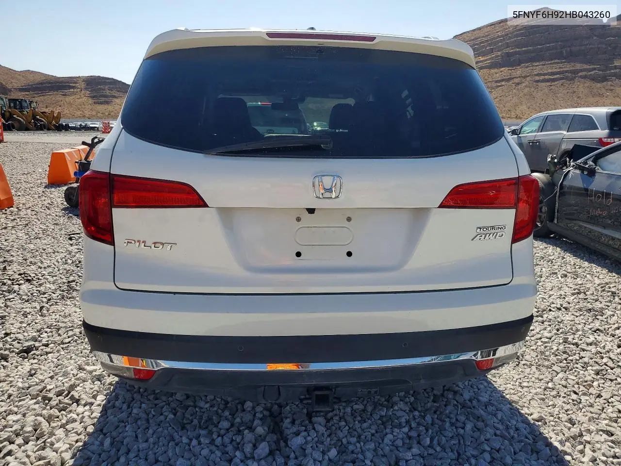 5FNYF6H92HB043260 2017 Honda Pilot Touring