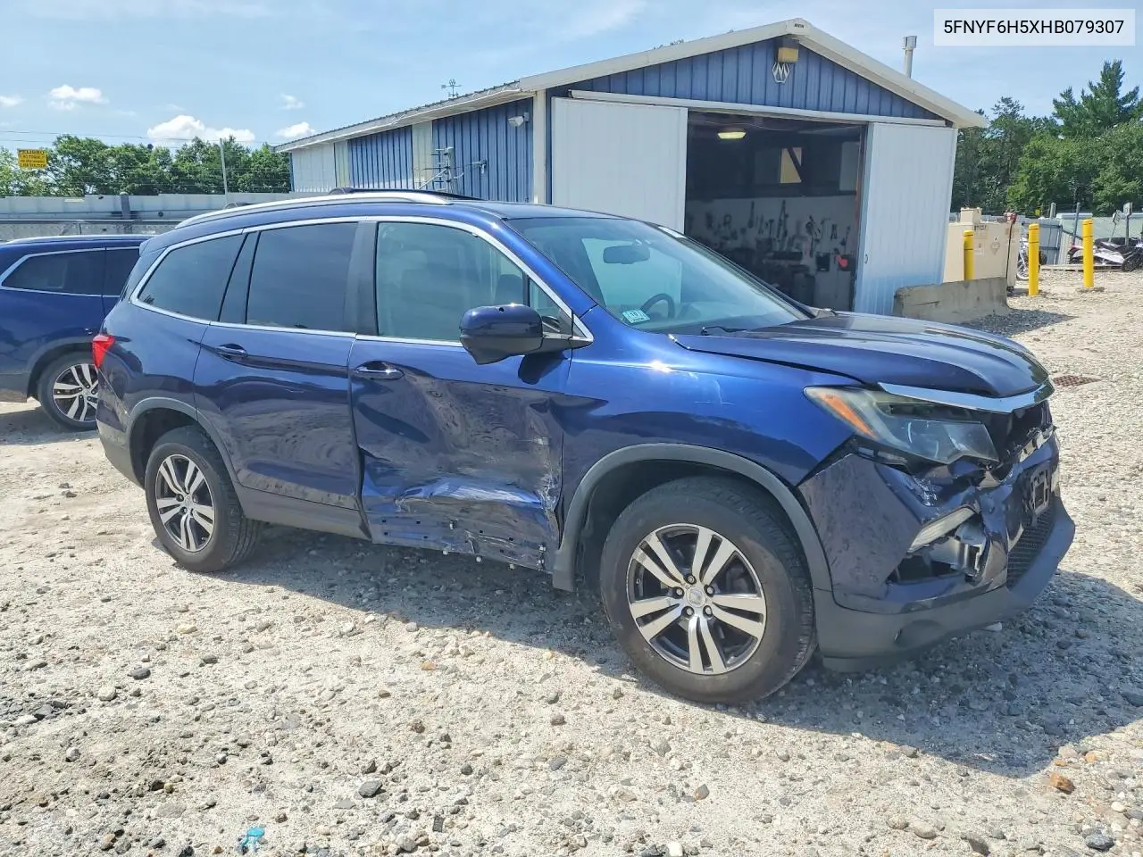 2017 Honda Pilot Exl VIN: 5FNYF6H5XHB079307 Lot: 61421226