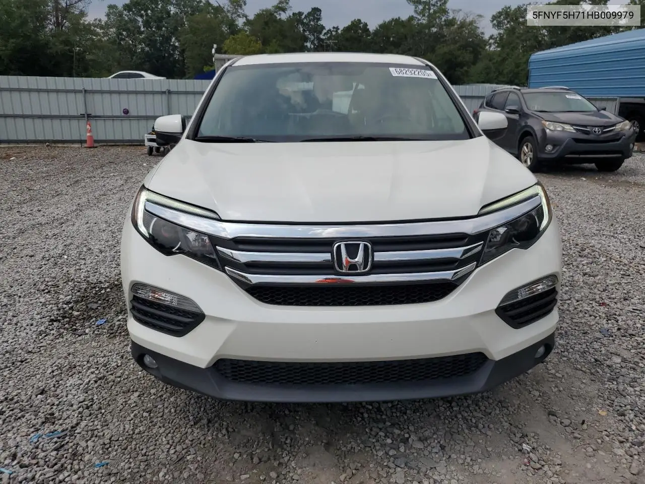 5FNYF5H71HB009979 2017 Honda Pilot Exln