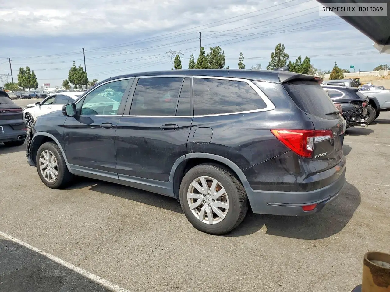 2020 Honda Pilot Lx VIN: 5FNYF5H1XLB013369 Lot: 61912066