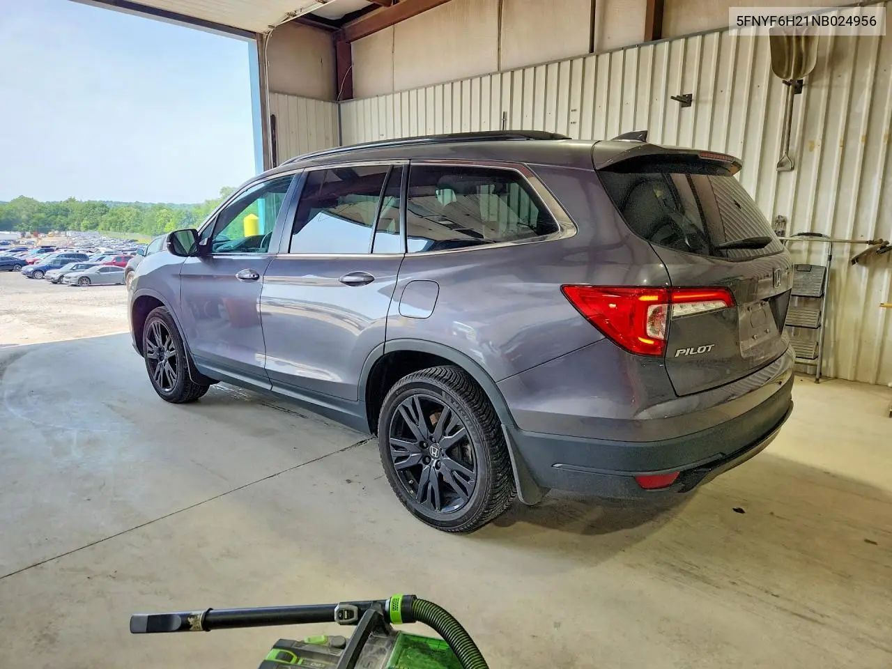 2022 Honda Pilot Se VIN: 5FNYF6H21NB024956 Lot: 60827426