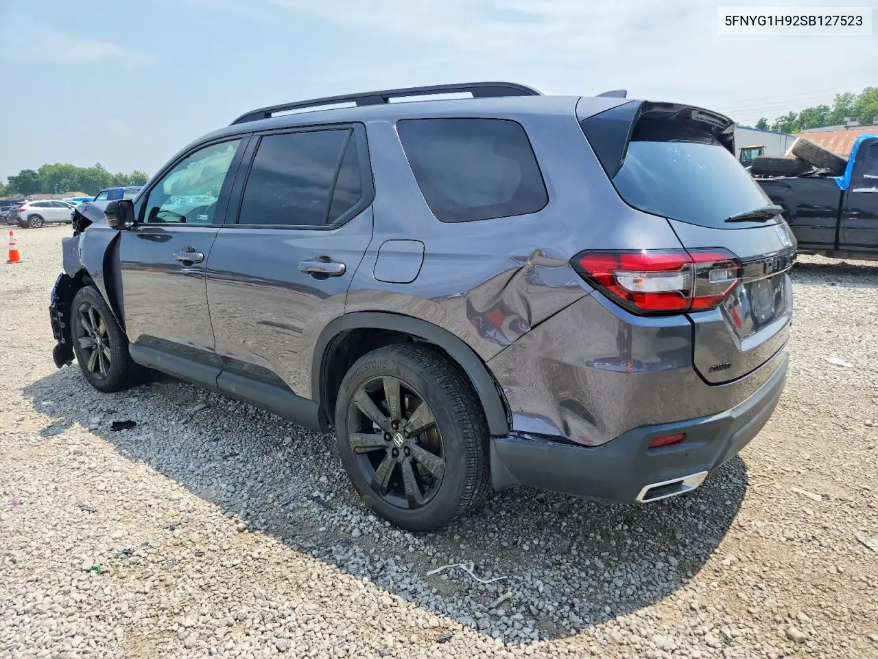 2025 Honda Pilot Black VIN: 5FNYG1H92SB127523 Lot: 61223166
