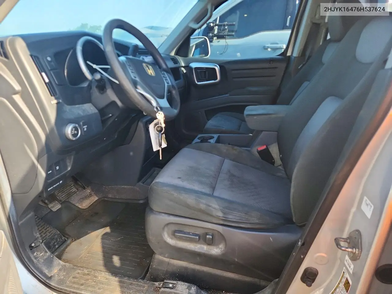 2006 Honda Ridgeline Rts VIN: 2HJYK16476H537624 Lot: 59855596