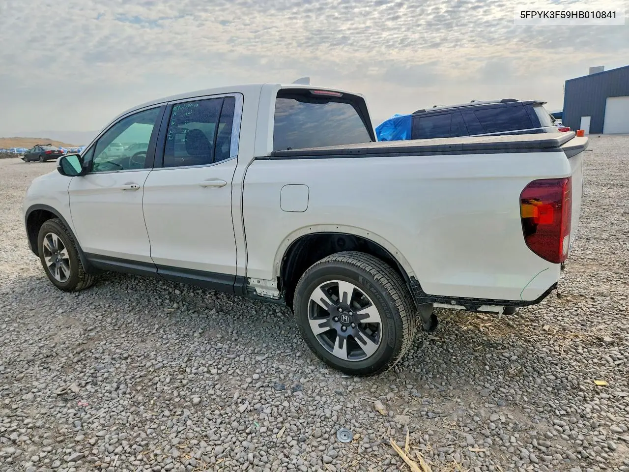 2017 Honda Ridgeline Rtl VIN: 5FPYK3F59HB010841 Lot: 60610056