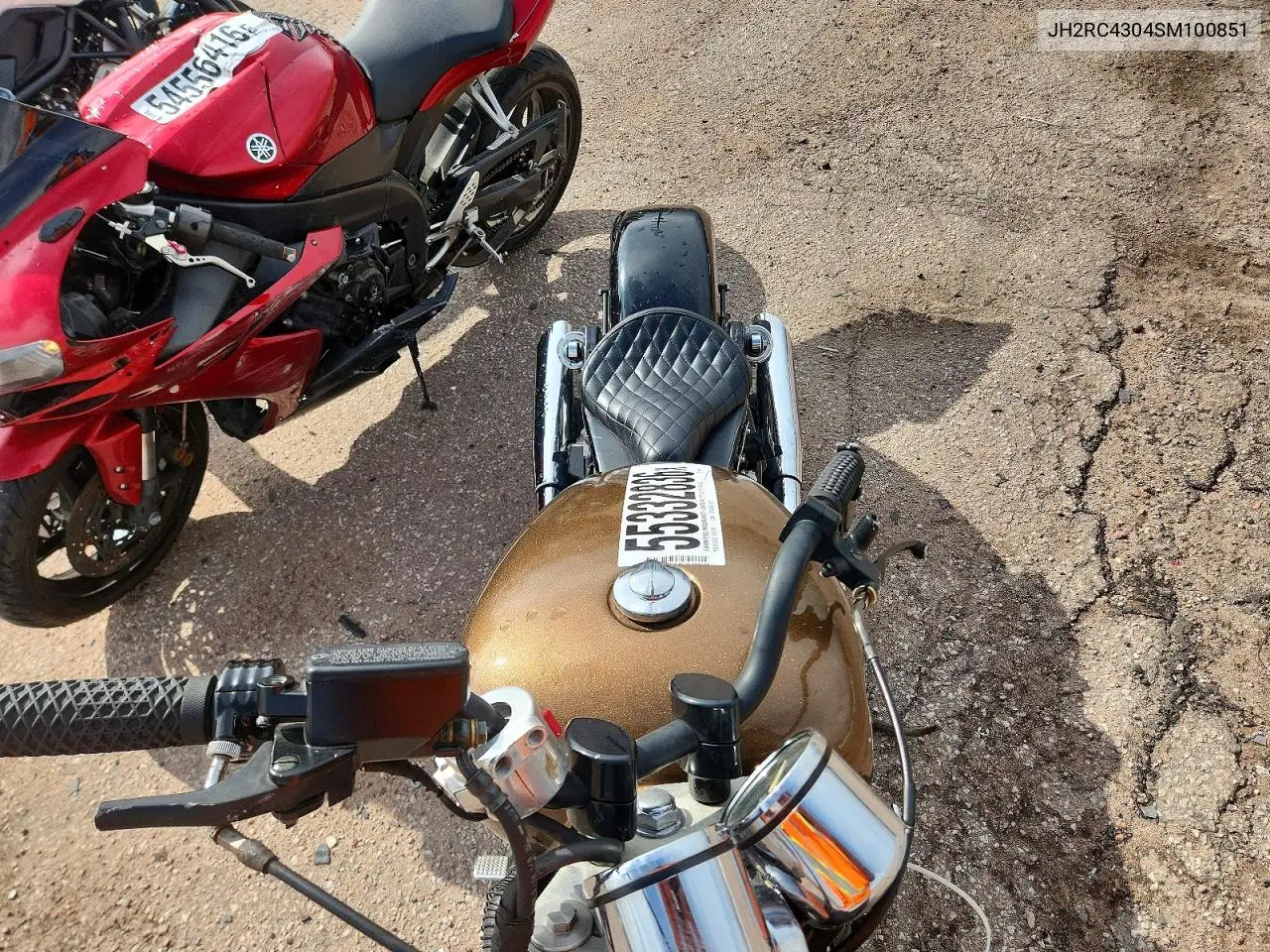 1995 Honda Vf750 C VIN: JH2RC4304SM100851 Lot: 55332836