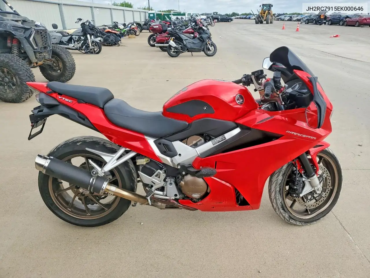 2014 Honda Vfr800 F VIN: JH2RC7915EK000646 Lot: 59604806