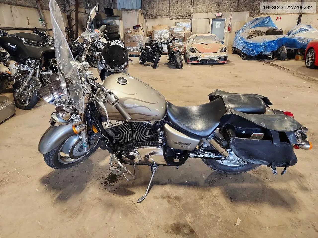 2002 Honda Vt1100 C2 VIN: 1HFSC43122A200232 Lot: 57178986
