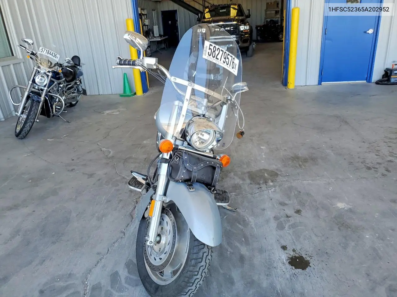 2005 Honda Vtx1300 R VIN: 1HFSC52365A202952 Lot: 58279576