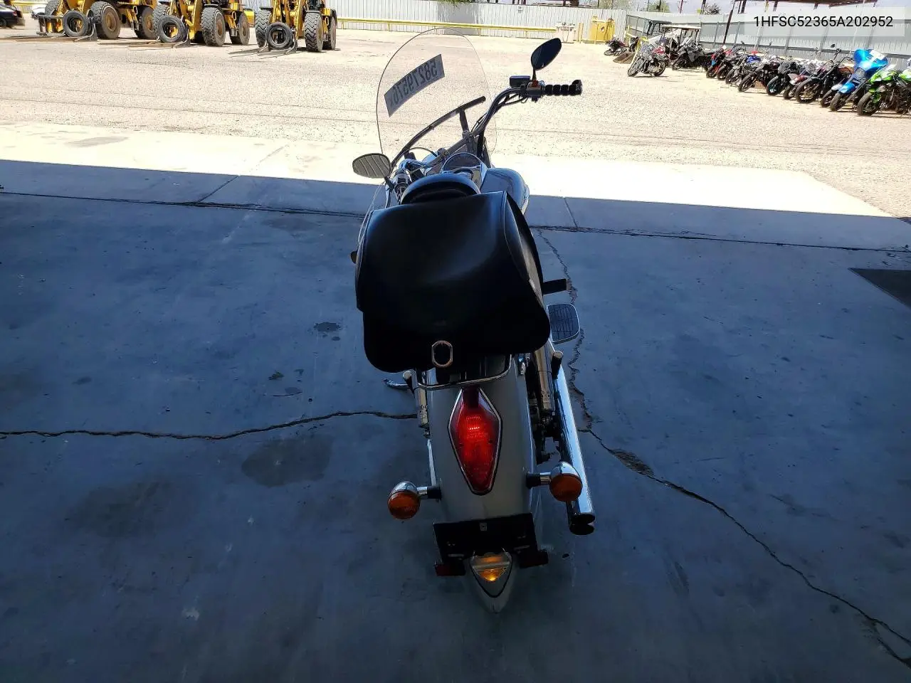2005 Honda Vtx1300 R VIN: 1HFSC52365A202952 Lot: 58279576
