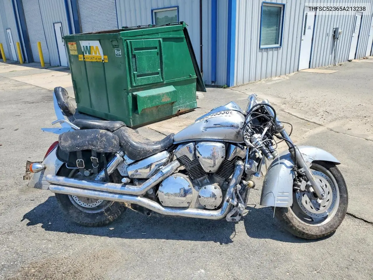 2005 Honda Vtx1300 R VIN: 1HFSC52365A213238 Lot: 60245336