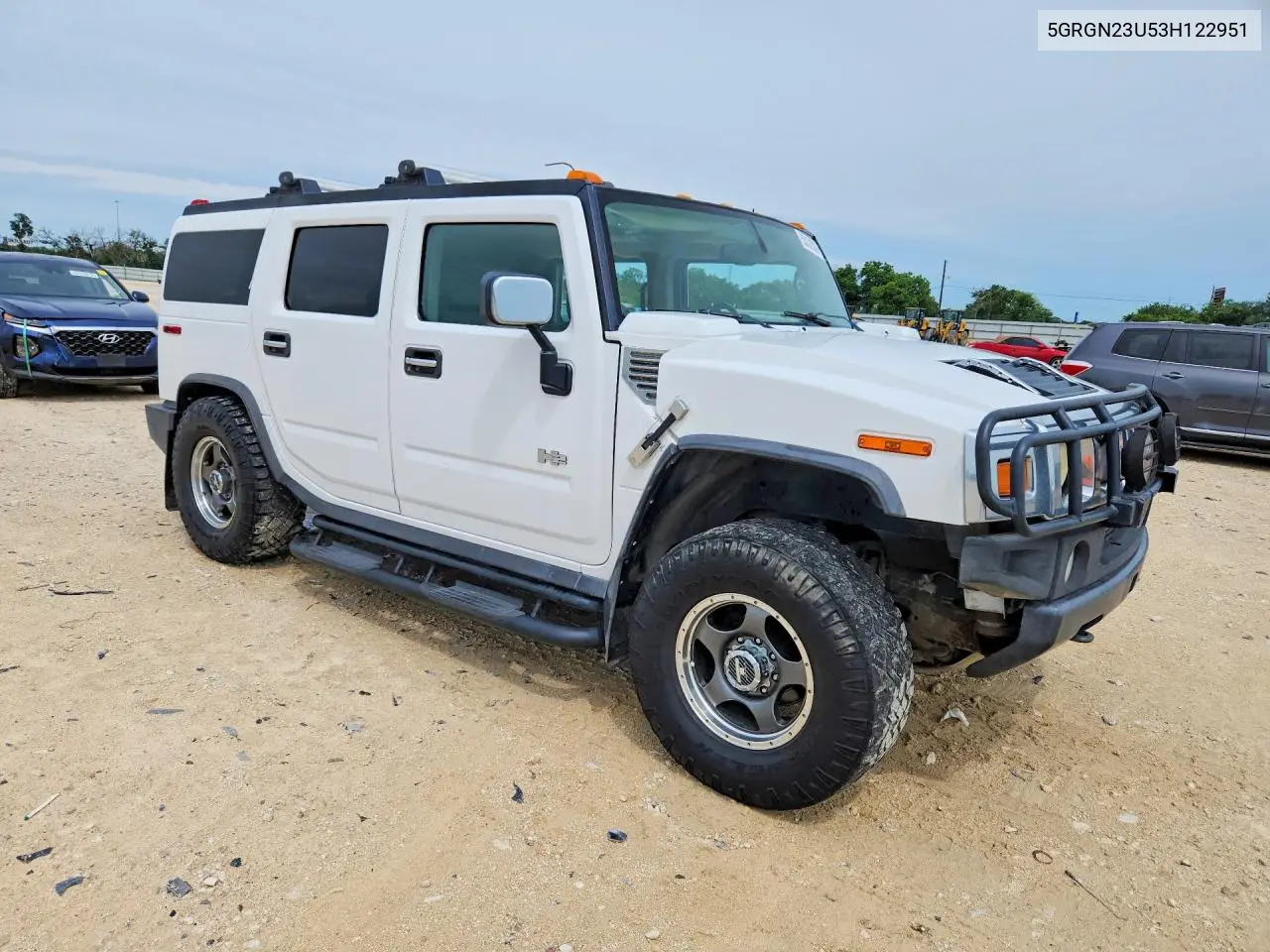 2003 Hummer H2 VIN: 5GRGN23U53H122951 Lot: 55332806