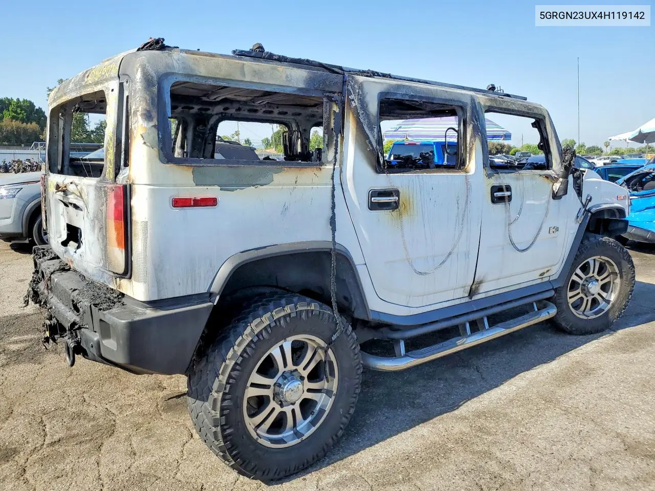 2004 Hummer H2 VIN: 5GRGN23UX4H119142 Lot: 54302566