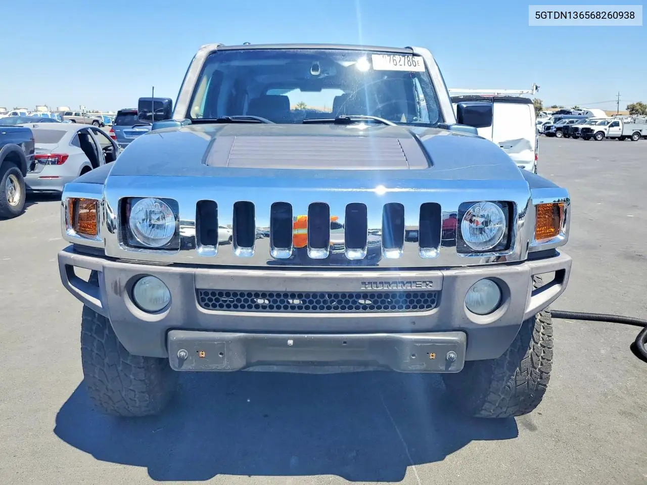 2006 Hummer H3 VIN: 5GTDN136568260938 Lot: 58762786