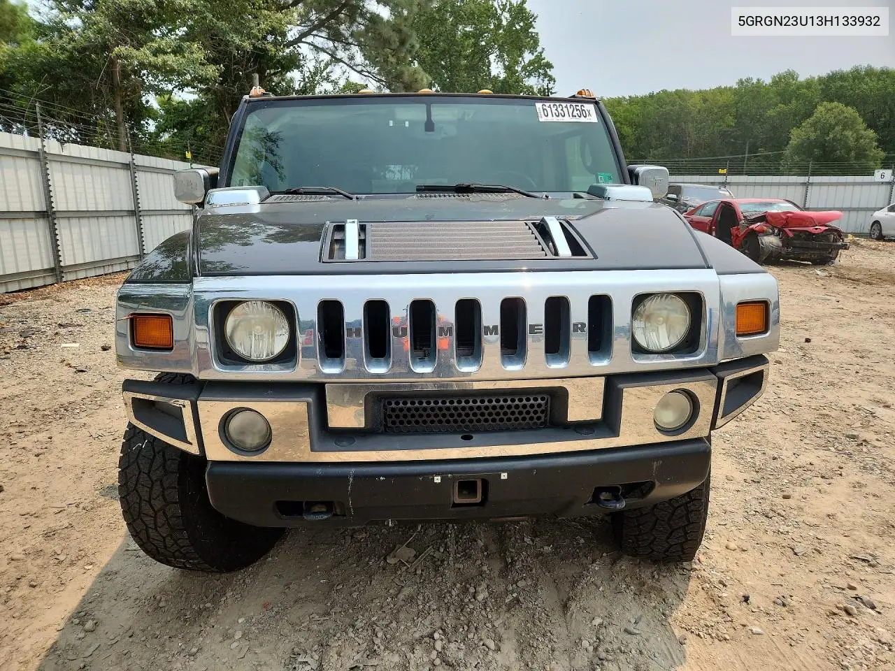 2003 Hummer H2 VIN: 5GRGN23U13H133932 Lot: 61331256