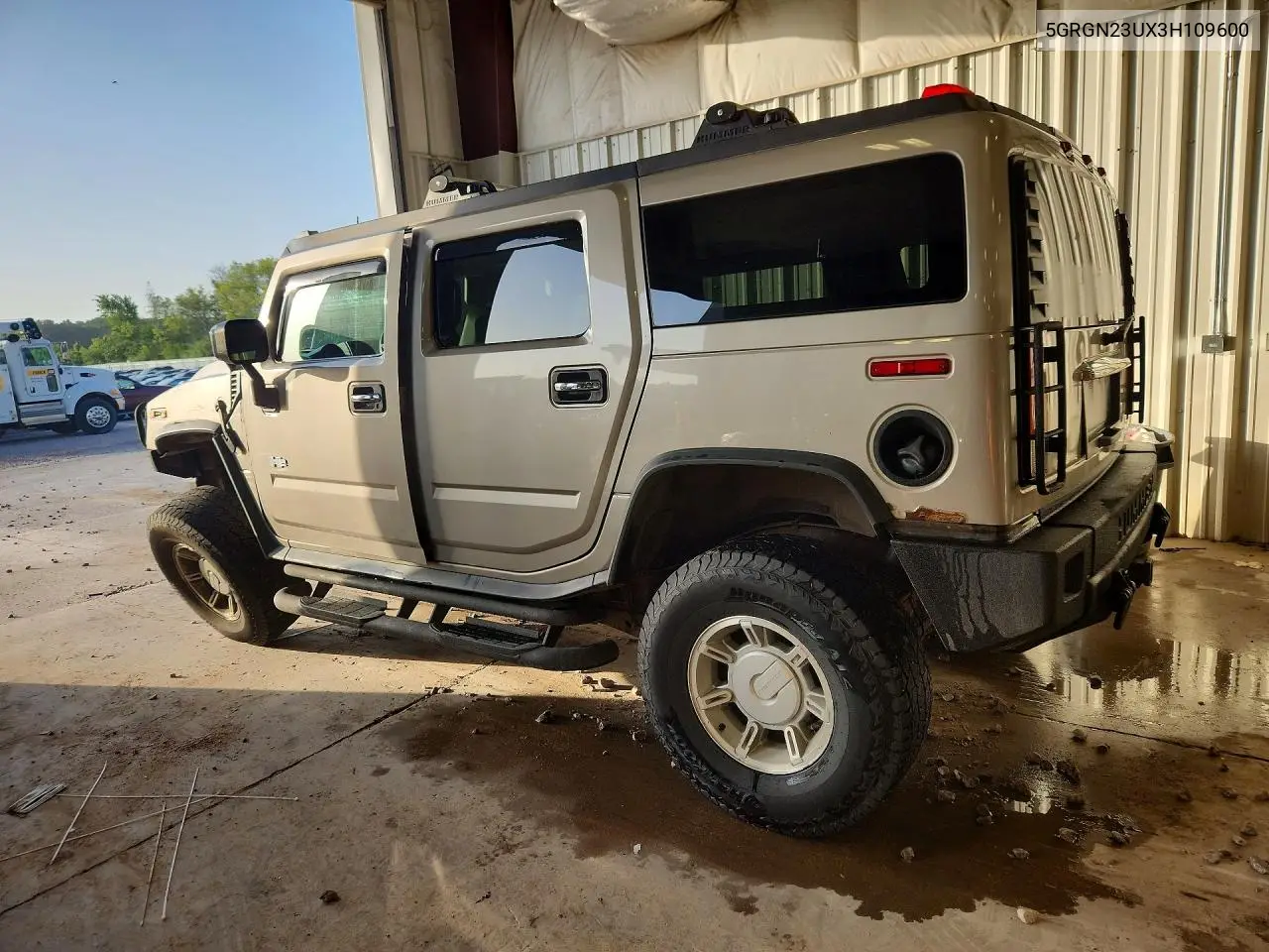 2003 Hummer H2 VIN: 5GRGN23UX3H109600 Lot: 85791835