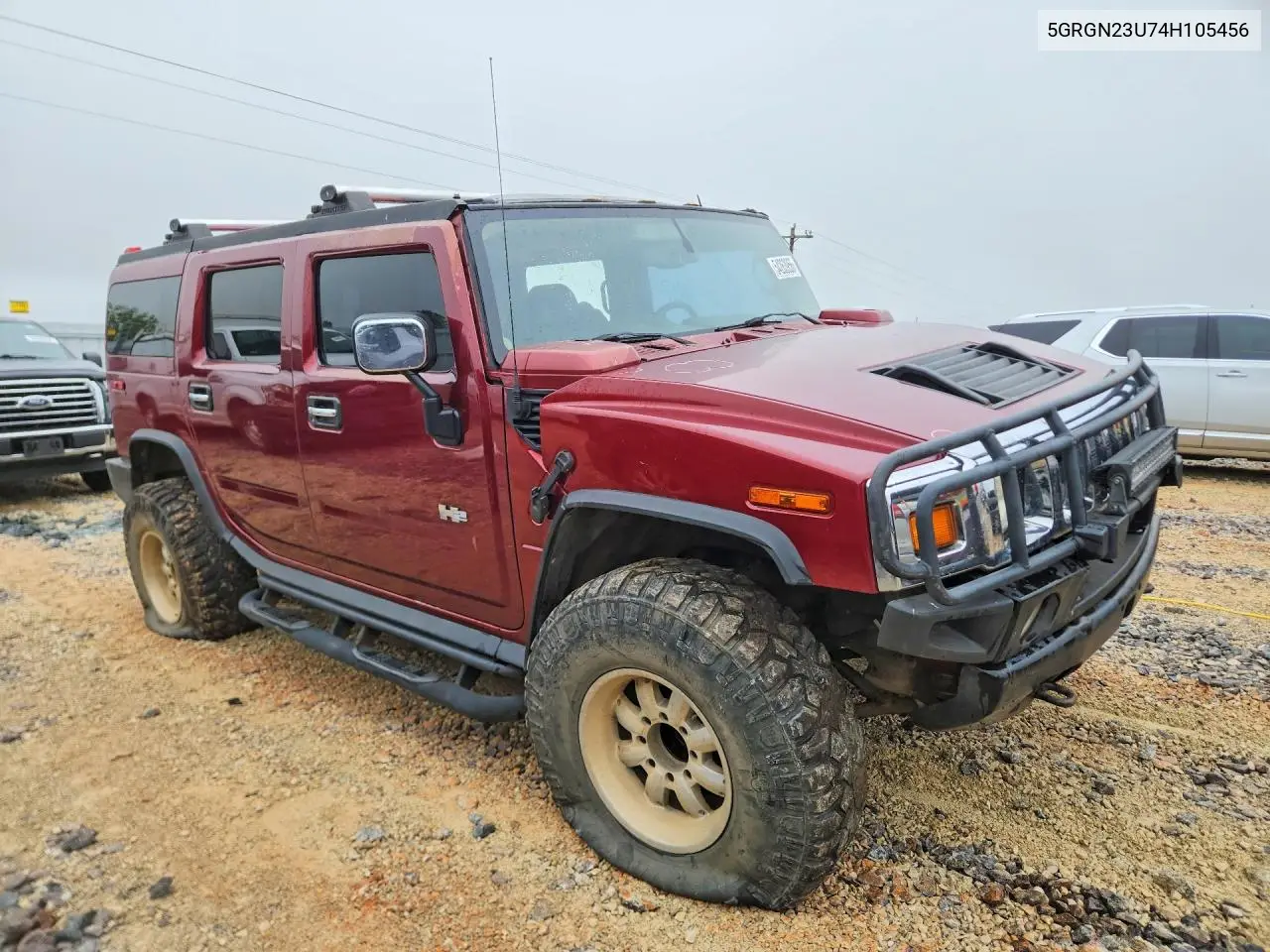 2004 Hummer H2 VIN: 5GRGN23U74H105456 Lot: 54263956