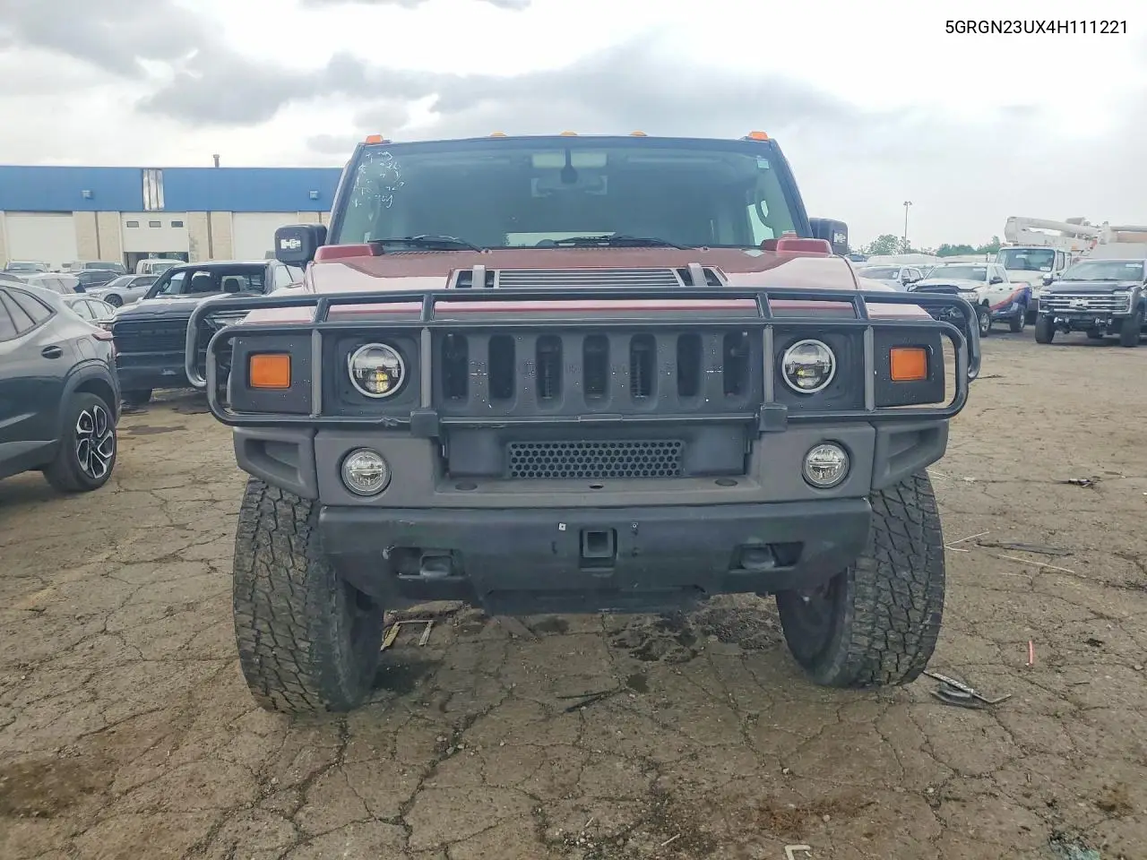 2004 Hummer H2 VIN: 5GRGN23UX4H111221 Lot: 55952736