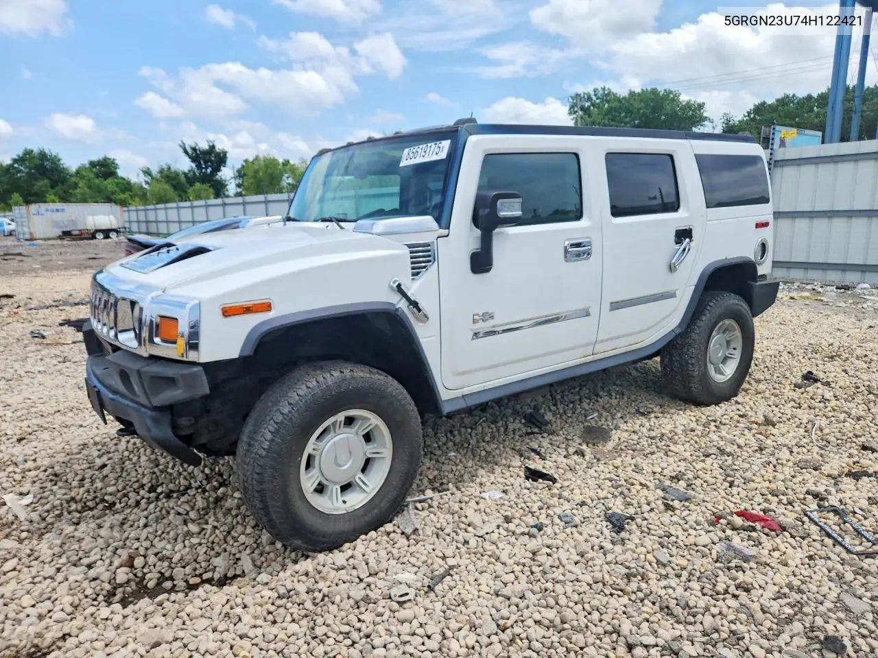 2004 Hummer H2 VIN: 5GRGN23U74H122421 Lot: 85619175
