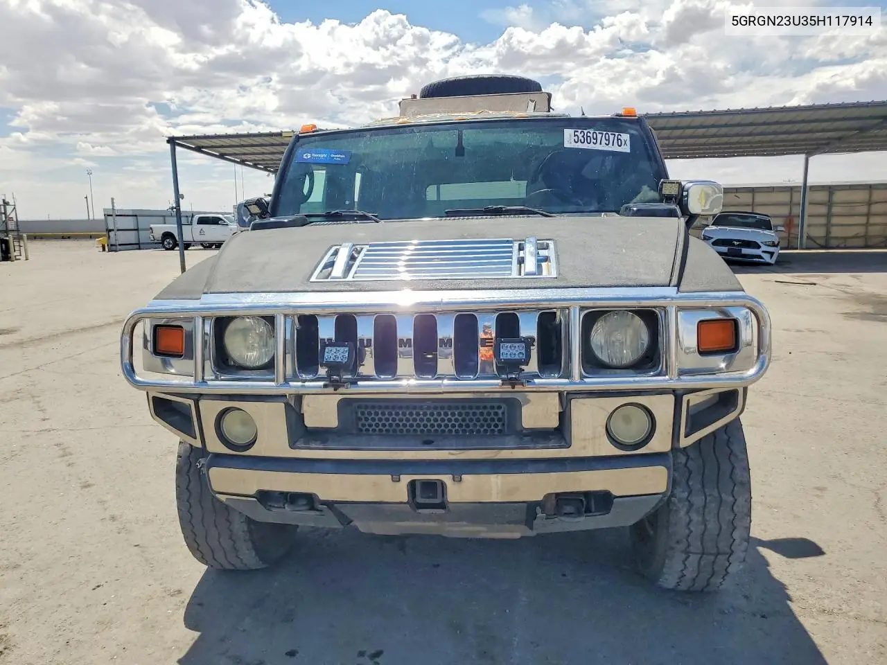2005 Hummer H2 VIN: 5GRGN23U35H117914 Lot: 53697976