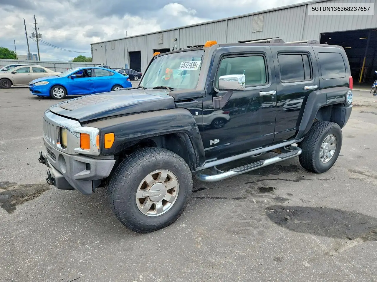2006 Hummer H3 VIN: 5GTDN136368237657 Lot: 55721636