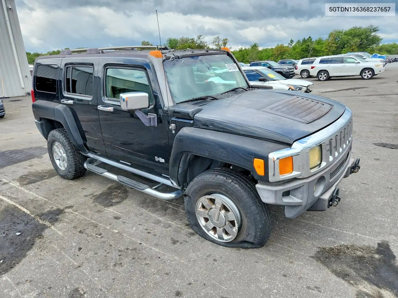 2006 Hummer H3 VIN: 5GTDN136368237657 Lot: 55721636