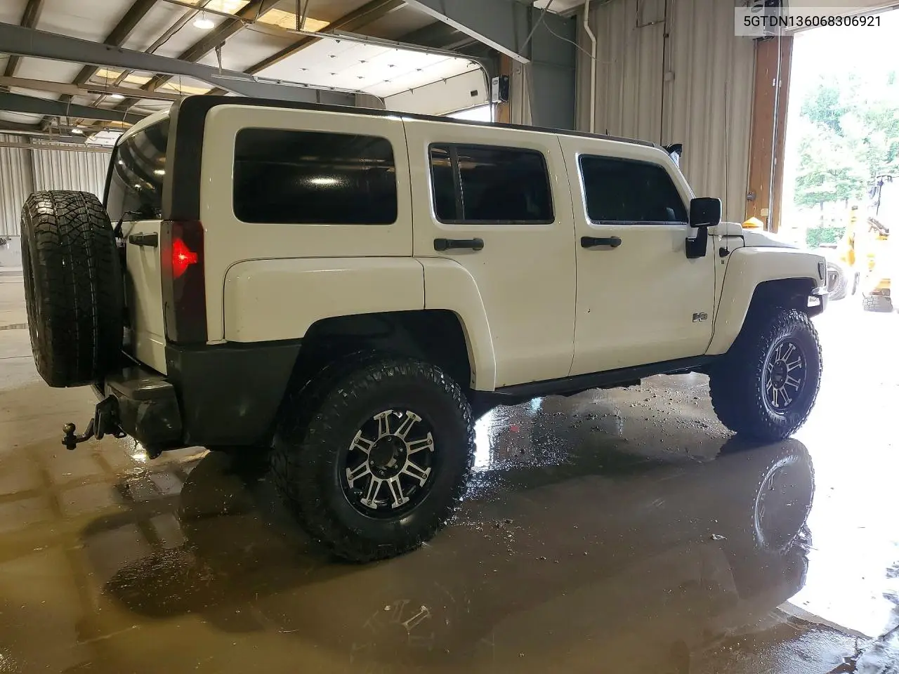 2006 Hummer H3 VIN: 5GTDN136068306921 Lot: 56356926