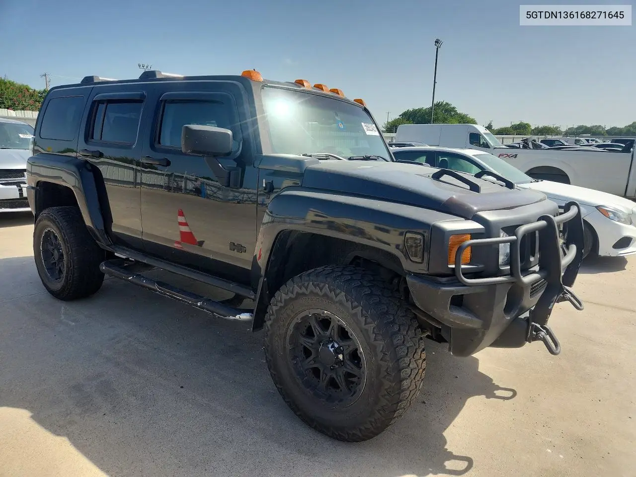 2006 Hummer H3 VIN: 5GTDN136168271645 Lot: 58923406