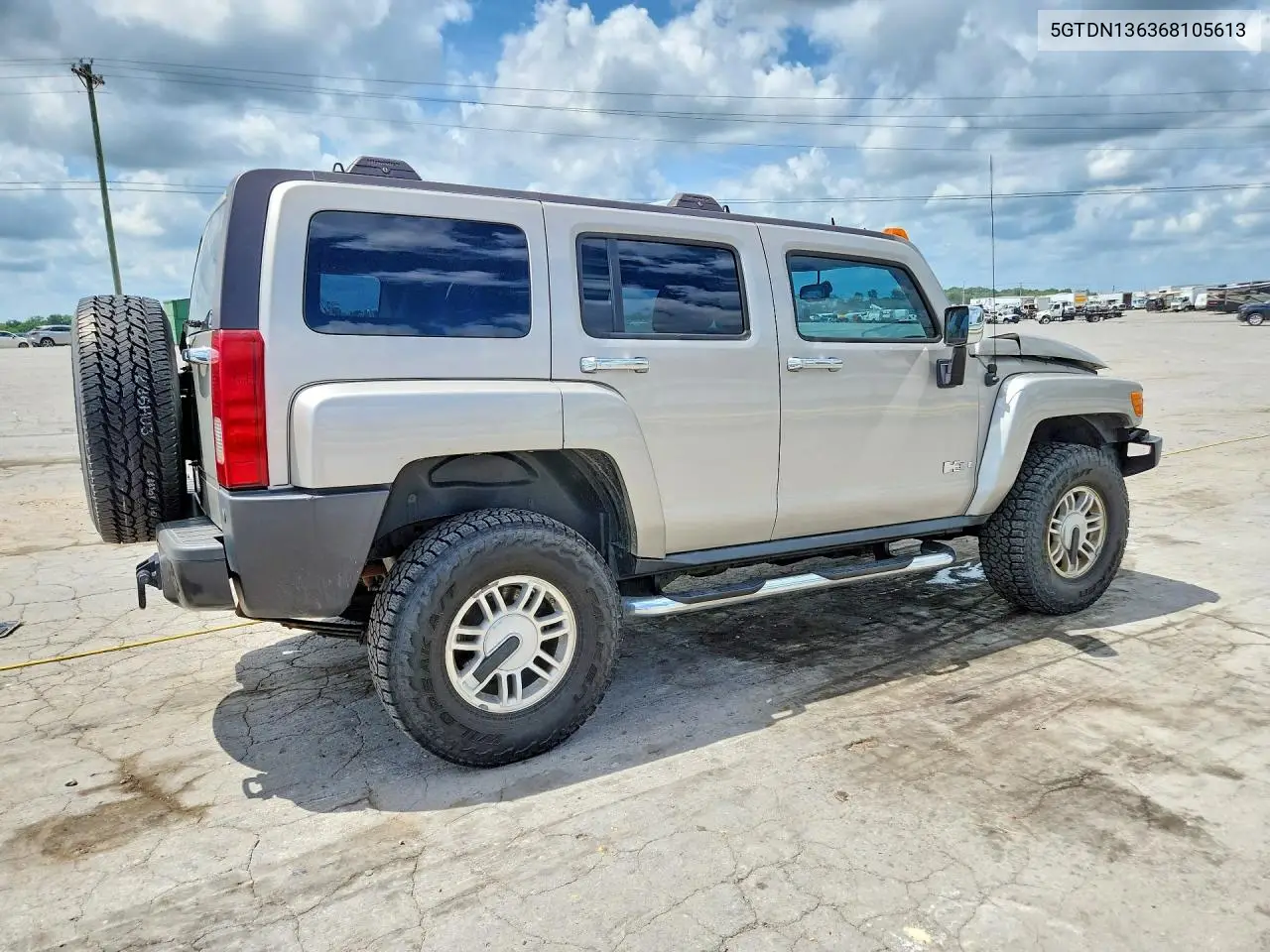 2006 Hummer H3 VIN: 5GTDN136368105613 Lot: 61521226