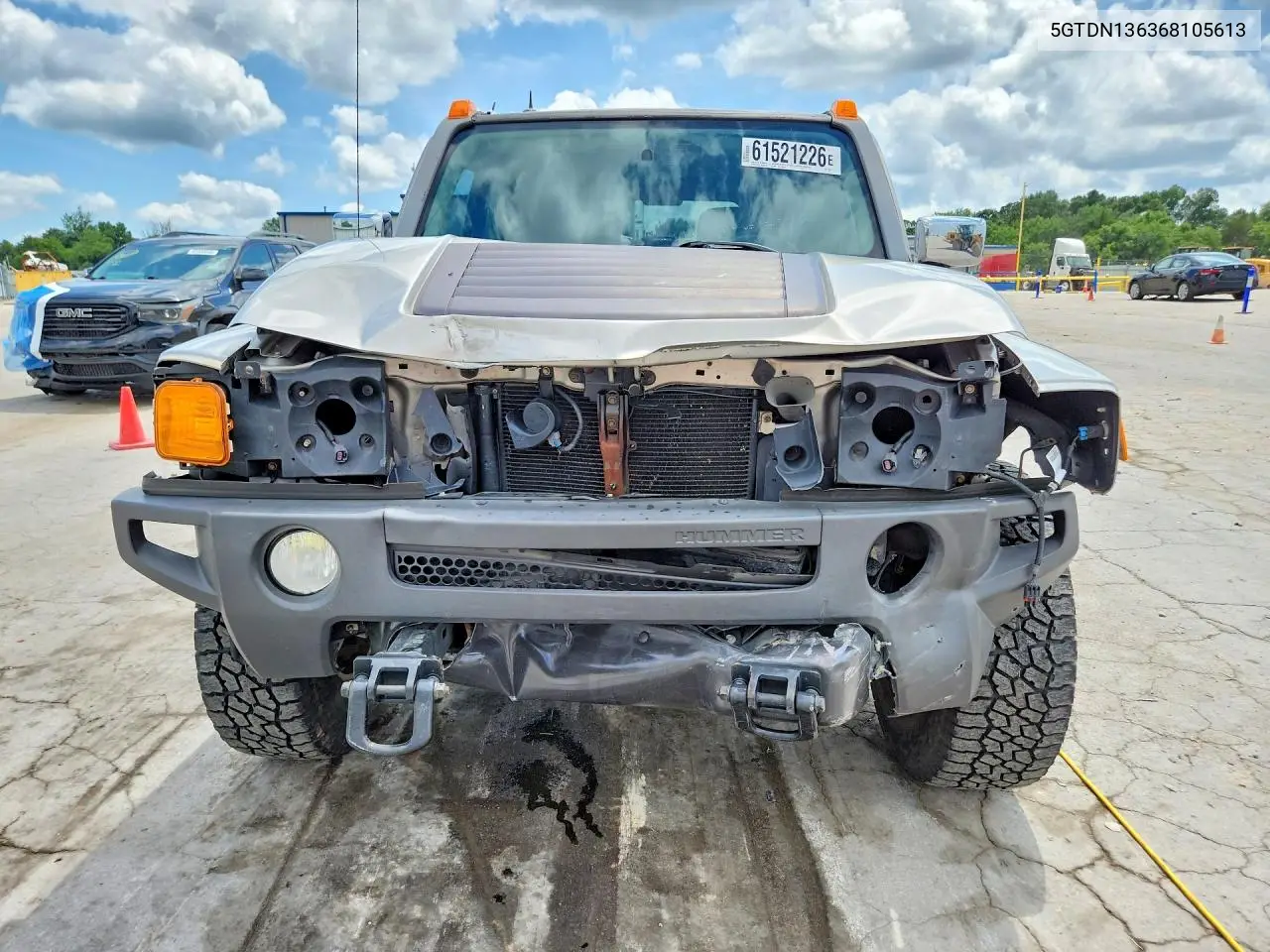 2006 Hummer H3 VIN: 5GTDN136368105613 Lot: 61521226