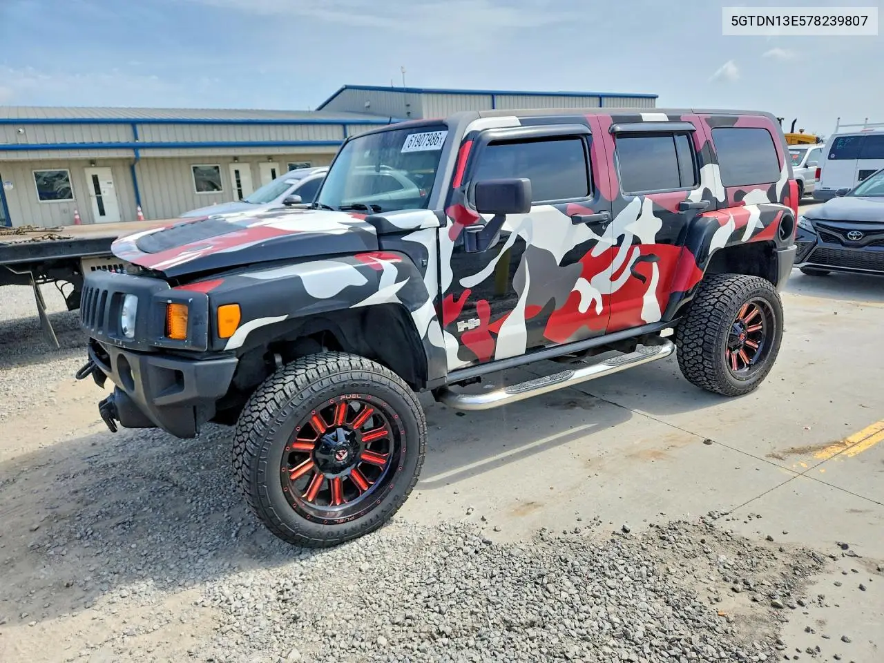 2007 Hummer H3 VIN: 5GTDN13E578239807 Lot: 61907986