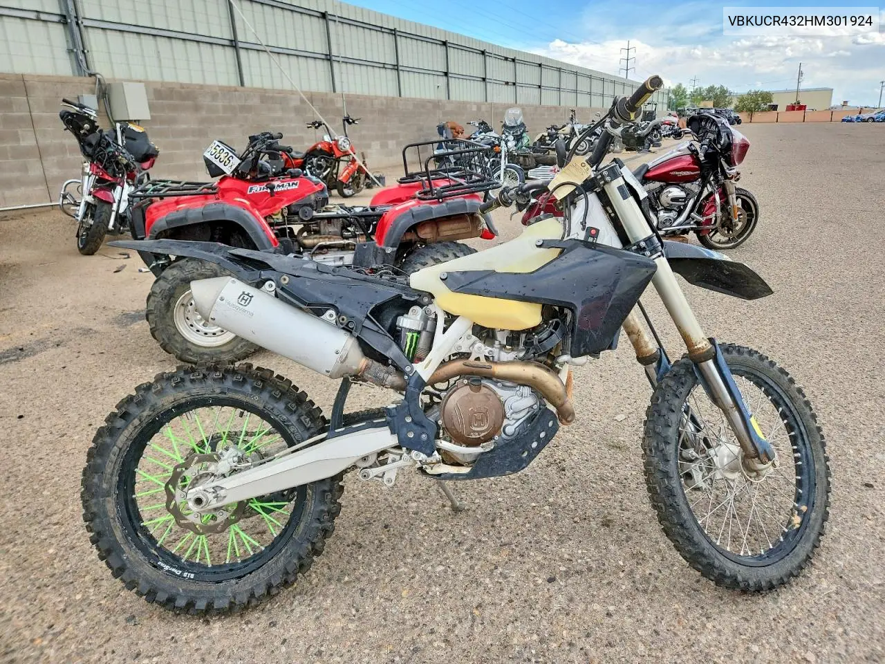 2017 Husqvarna Fx 450 VIN: VBKUCR432HM301924 Lot: 56972096