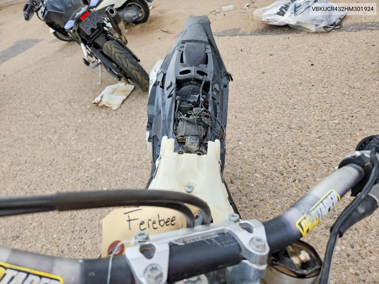 2017 Husqvarna Fx 450 VIN: VBKUCR432HM301924 Lot: 56972096