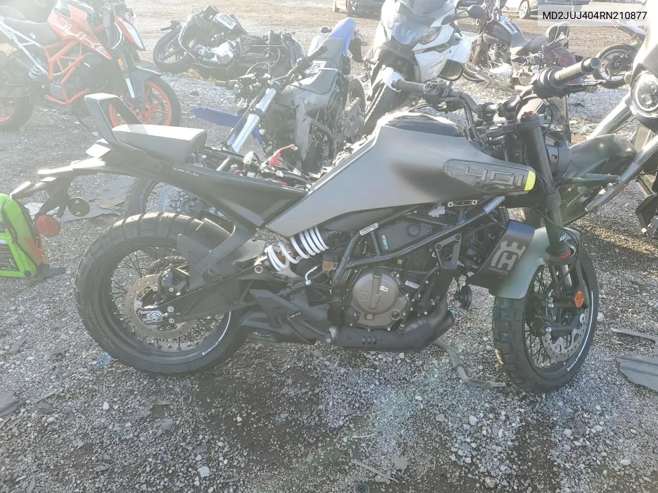 2024 Husqvarna Svartpilen VIN: MD2JUJ404RN210877 Lot: 87202775