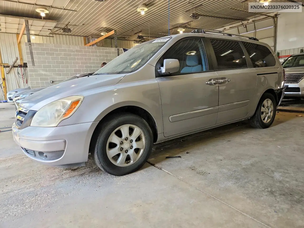 2007 Hyundai Entourage Gls VIN: KNDMC233376020325 Lot: 59084996
