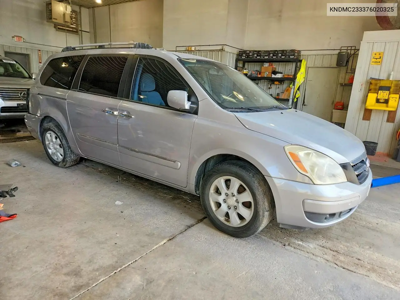 2007 Hyundai Entourage Gls VIN: KNDMC233376020325 Lot: 59084996