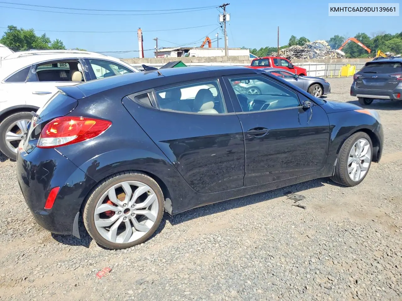 2013 Hyundai Veloster Base VIN: KMHTC6AD9DU139661 Lot: 57864886