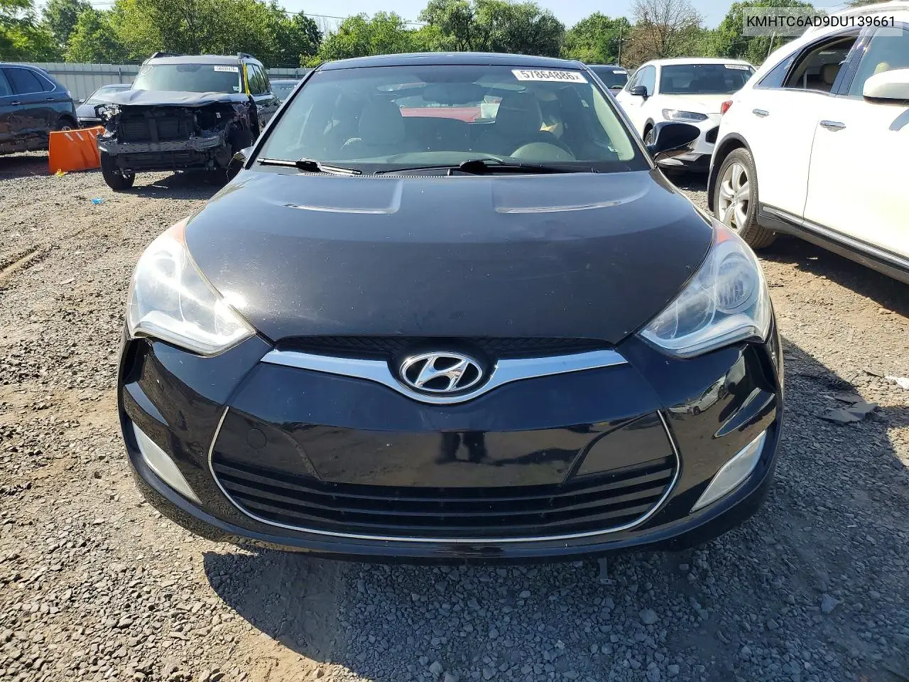 2013 Hyundai Veloster Base VIN: KMHTC6AD9DU139661 Lot: 57864886
