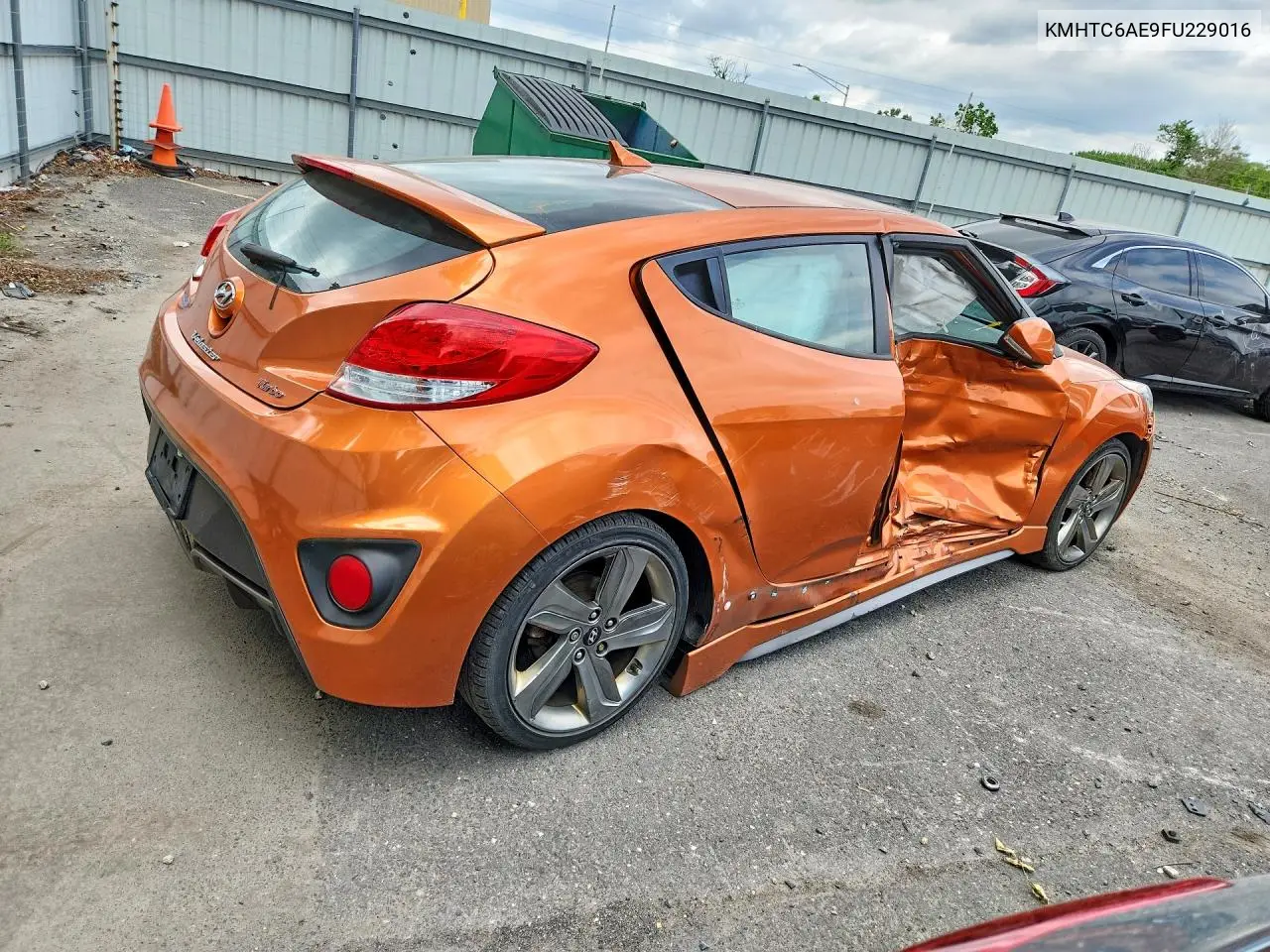 2015 Hyundai Veloster Turbo VIN: KMHTC6AE9FU229016 Lot: 56414986