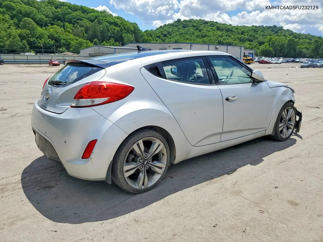 2015 Hyundai Veloster Base VIN: KMHTC6AD5FU232129 Lot: 57532866