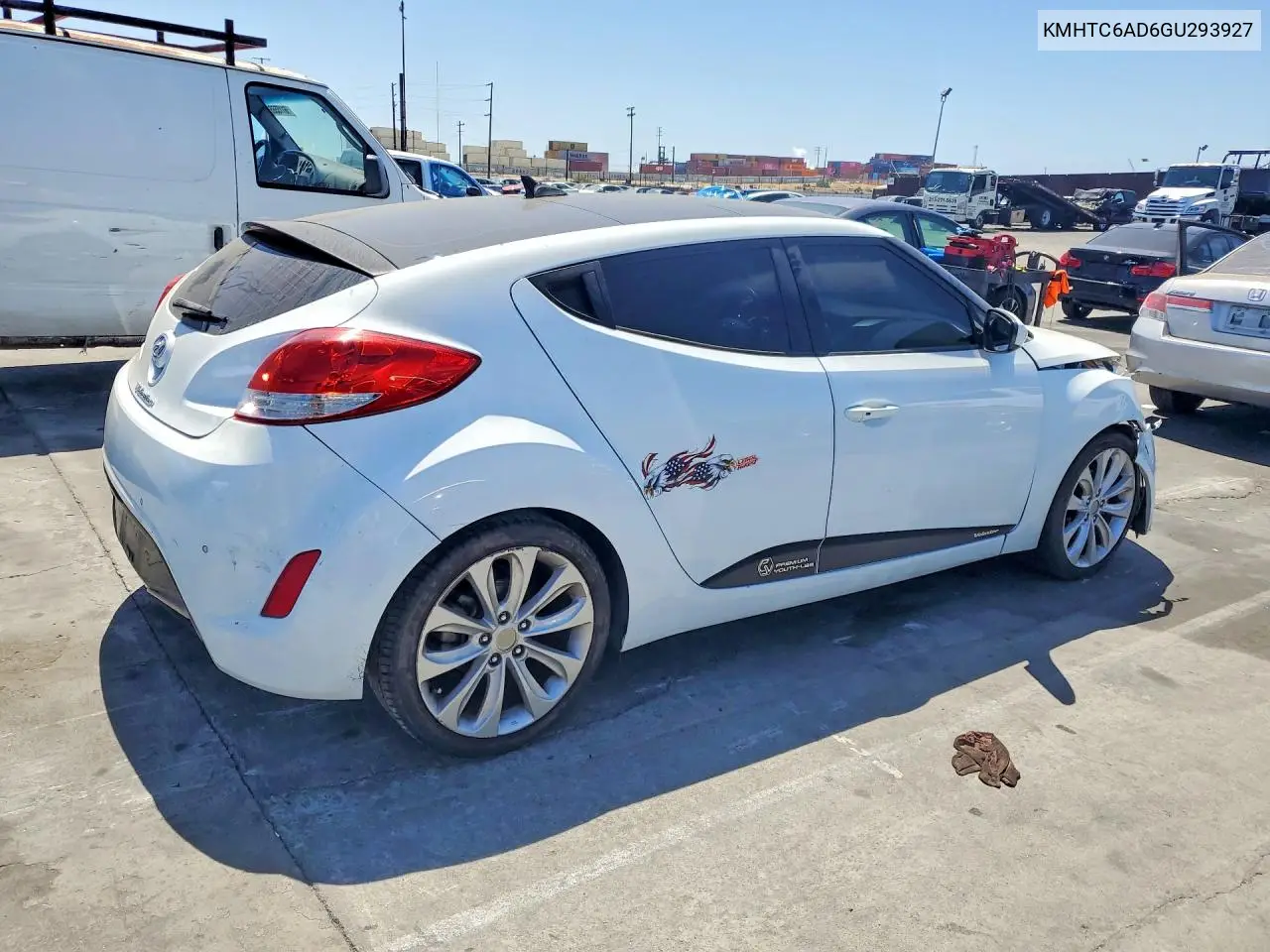 2016 Hyundai Veloster Base VIN: KMHTC6AD6GU293927 Lot: 56328346
