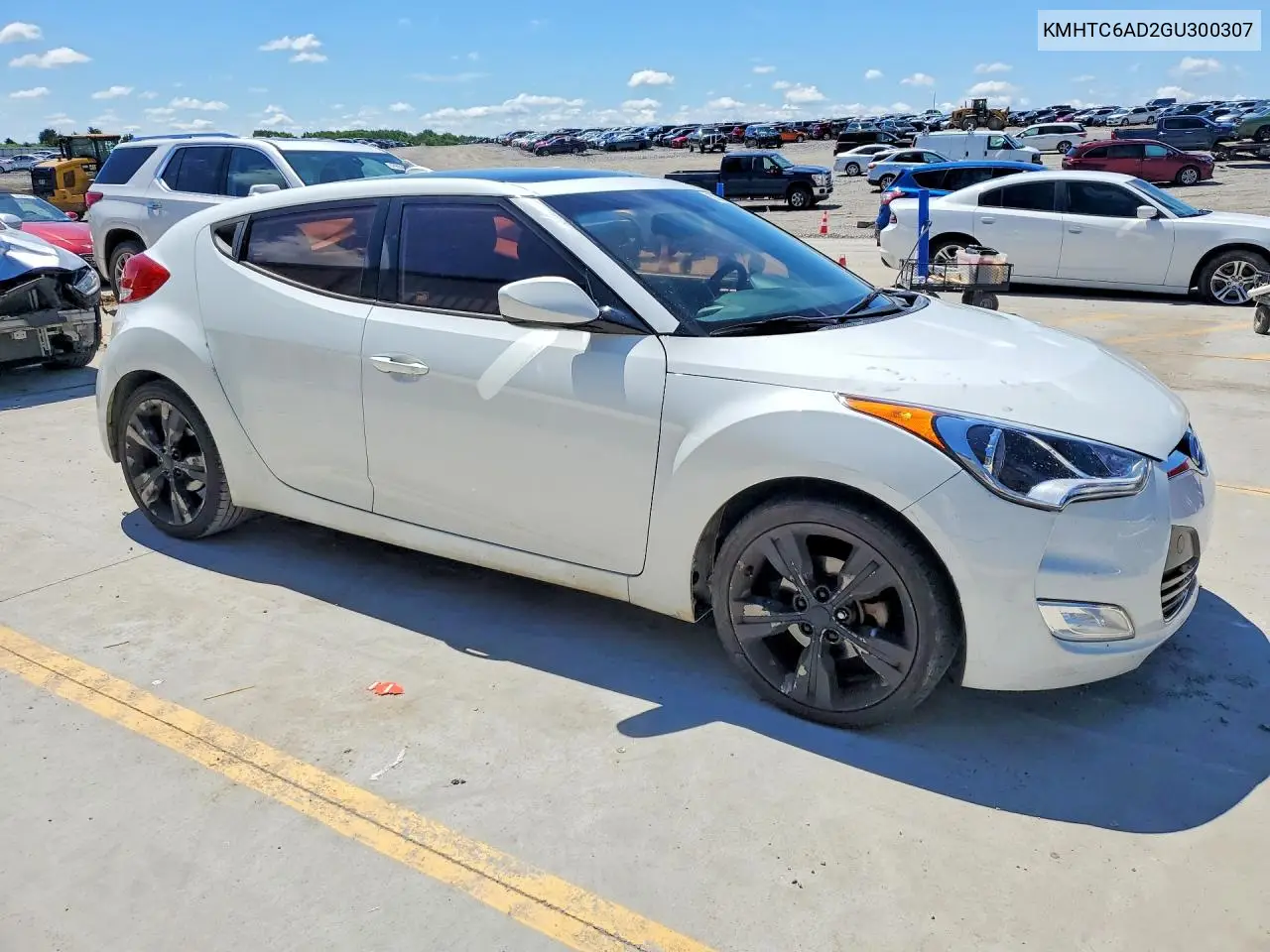 2016 Hyundai Veloster Base VIN: KMHTC6AD2GU300307 Lot: 58216766