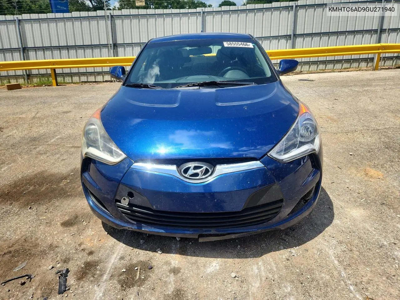 2016 Hyundai Veloster Base VIN: KMHTC6AD9GU271940 Lot: 58555466