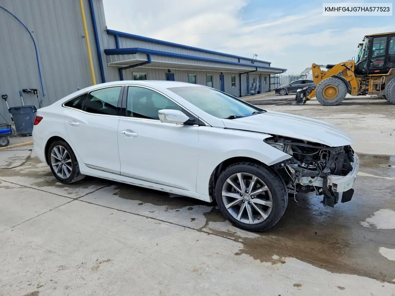 2017 Hyundai Azera Base VIN: KMHFG4JG7HA577523 Lot: 53700876