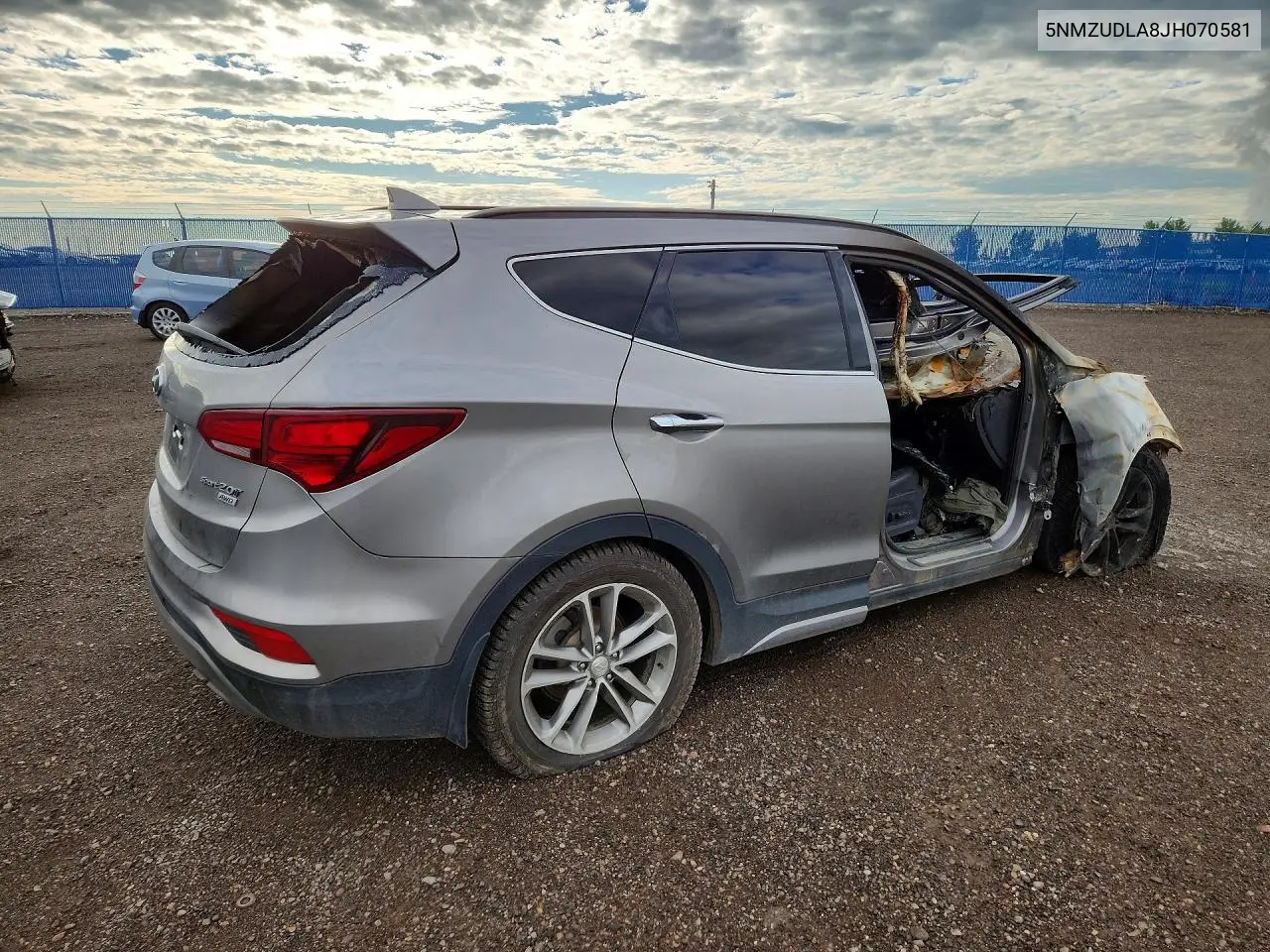 2018 Hyundai Santa Fe Sport 2.0T VIN: 5NMZUDLA8JH070581 Lot: 59536056