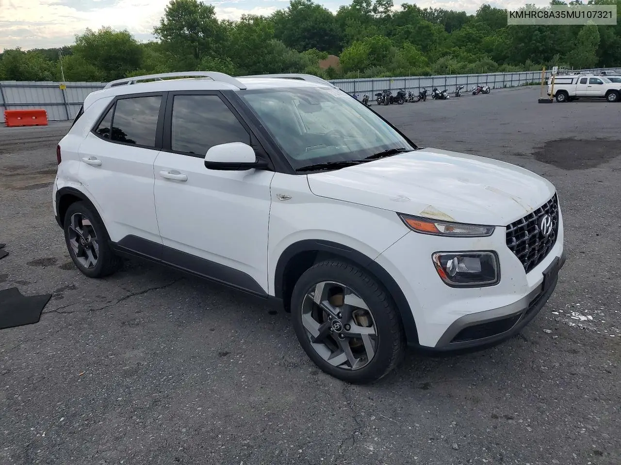 2021 Hyundai Venue Sel VIN: KMHRC8A35MU107321 Lot: 57844036