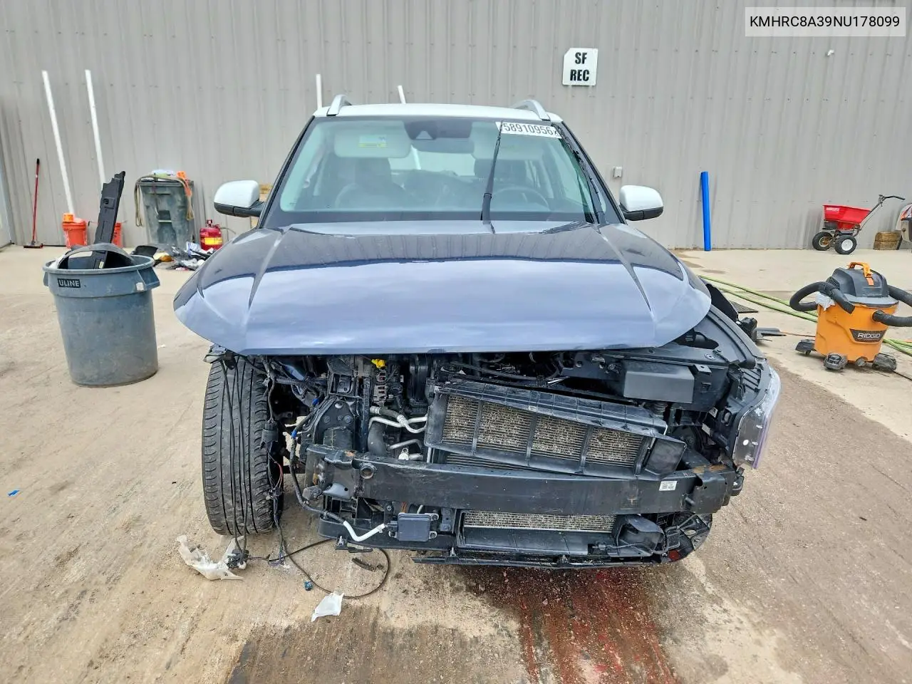 2022 Hyundai Venue Limited VIN: KMHRC8A39NU178099 Lot: 58910956