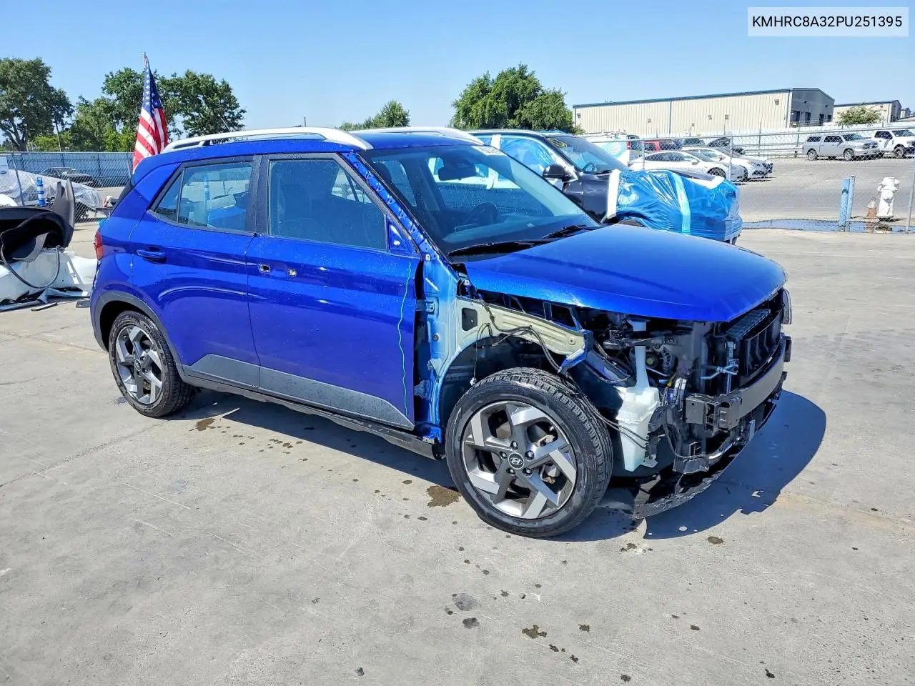 2023 Hyundai Venue Limited VIN: KMHRC8A32PU251395 Lot: 57069526