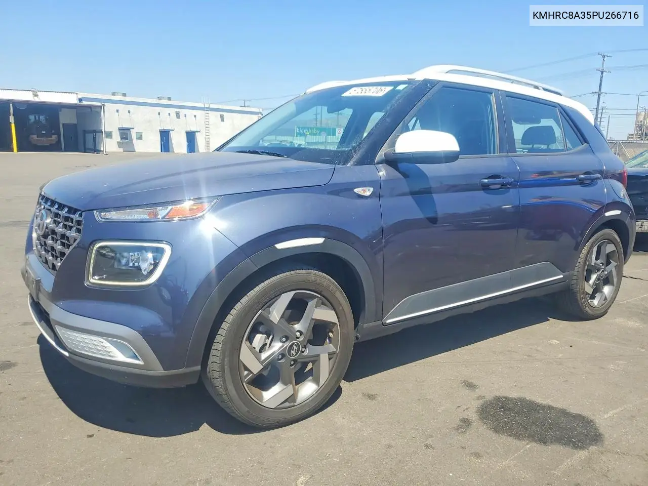 2023 Hyundai Venue Limited VIN: KMHRC8A35PU266716 Lot: 57555706