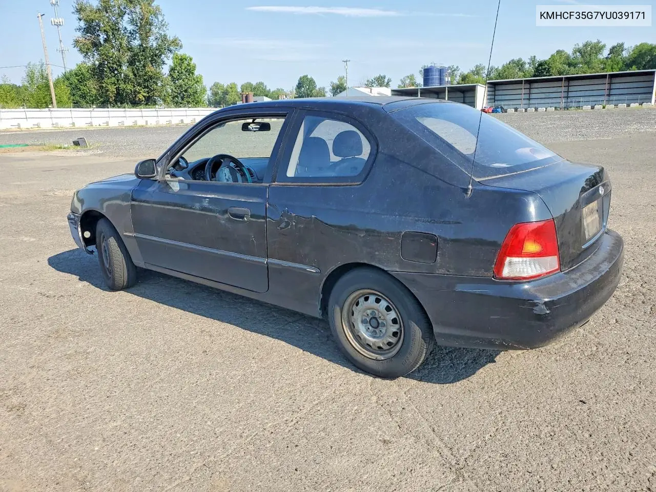 2000 Hyundai Accent L VIN: KMHCF35G7YU039171 Lot: 58983266